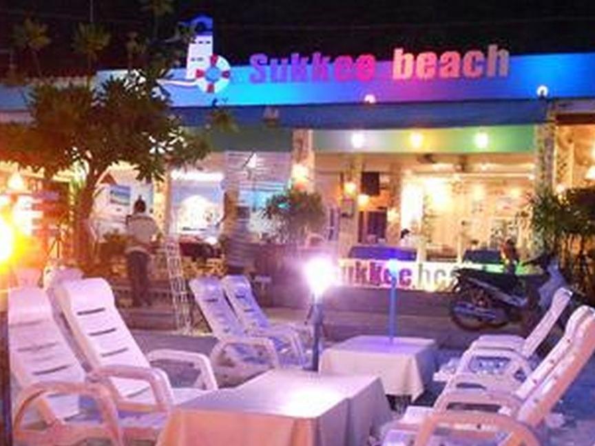 Sukkee Beach Resort Koh Larn Extérieur photo
